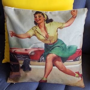 Vintage Style Pin Up Girl Pillow Cover